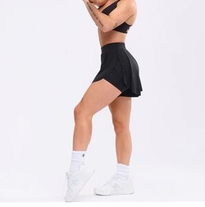 Buffbunny Sway Short